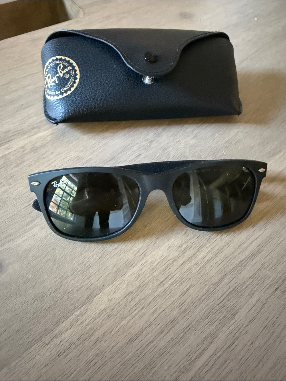 Ray-Ban Black Wayfarer-style Sunglasses with Black Case